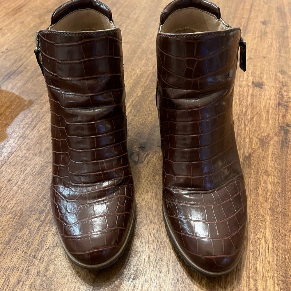 Naturalizer Soul Haley Booties